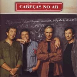 Cabeças no ar